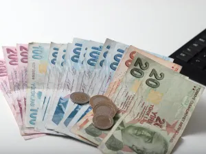 الحكومة التركية تعتزم دعم الاقتصاد بنحو 29 مليار دولار لمكافحة كورونا