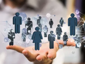 حلت الإمارات في المرتبة الأولى في منطقة الشرق الأوسط وشمال أفريقيا في تقرير التنمية البشرية 2019 الصادر عن برنامج الأمم المتحدة الإنمائي وضم 189 دولة