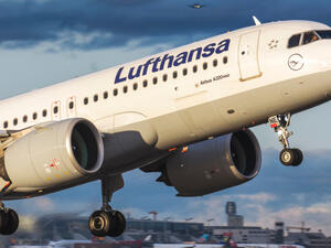 لوفتهانزا الألمانية "لوفتهانزا الألمانية" تسجل خسائر قياسية في 2020