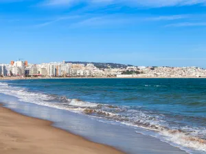  المركب المينائي طنجة المتوسط صار أكبر ميناء لمناولة الحاويات بحوض البحر الأبيض المتوسط