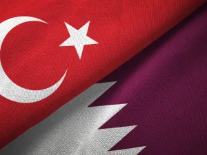 أكدت الدوحة وأنقرة في مناسبات عديدة تعزيز العلاقات الاقتصادية والتجارية عبر استثمارات ومشروعات مشتركة