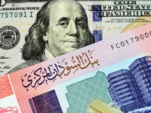 السودان يعتزم التفاوض مع السعودية والامارات والكويت لإعفاء 60% من ديونه