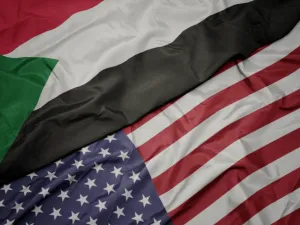 أعلن البنك المركزي السوداني انتهاء كافة أشكال العقوبات الاقتصادية المفروضة على السودان من قبل الولايات المتحدة الأميركية