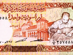 سوريا تقر قانون جديد خاص بمؤسسات الصرافة والحوالات