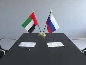 الإمارات تتفق مع روسيا اقتصادياً لما بعد كورونا