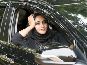 قيادة المرأة للسيارة في السعودية والآثار التي تركتها على اقتصاد السعودية