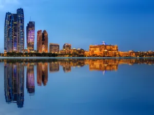 توزّعت السندات السيادية على ثلاث شرائح هي شريحة بقيمة 2 مليار دولار لمدة 5 سنوات