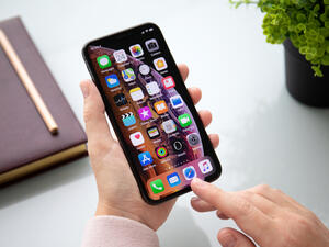 تحديث IOS 14.4 من آبل يغلق بعض الثغرات الأمنية الخطيرة ويجب عليك تنزيله على الفور