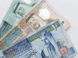إجمالي الدين العام بالأردن يرتفع بنسبة 5% من يناير حتى أبريل الماضي
