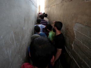 A bread line in the town of Binnish in Idlib province, Syria ?AFP