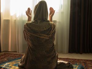 دعاء اليوم الثامن والعشرين من شهر رمضان
