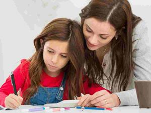 التنوّع في عمليّة التعليم وتلقّي المَعلومات في شتى المجالات