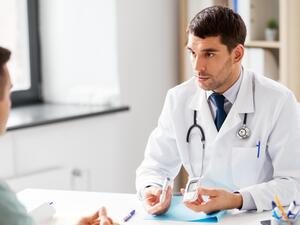 إنَّ إضافة القرفة إلى الأطباق اليومية يساعد على استقرار نسبة السكر في الدم