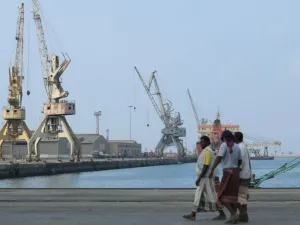 ميناء الحديدة اليمني