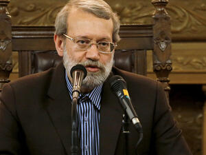  رئيس مجلس الشورى الإيراني علي لاريجاني