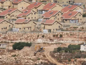 حكومة الاحتلال تنوي المصادقة على بناء آلاف الوحدات الاستيطانية الجديدة