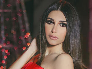 سارة نخلة