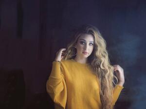 هنا الزاهد