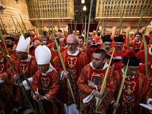 In Pictures: Christians Around the World Celebrate Palm Sunday
