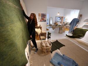 Tunisian Weavers Turn Rags Into Eco-Friendly Rugs (AFP)