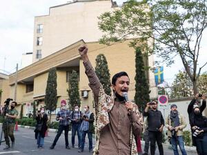 Danish Far-Right Leader Burns Another Quran in Sweden