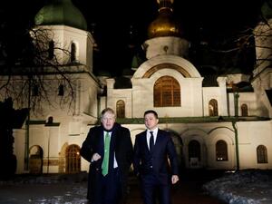 1 Killed as Explosions Rock Kyiv, Russia Bans Boris Johnson