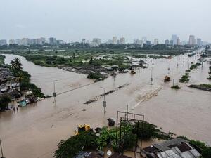 Slum Dwellers in Tanzania Use Drones to Map Flood Risk