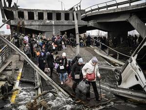 UN: 351 Civilians Killed, 1.3 Million Refugees Flee Ukraine