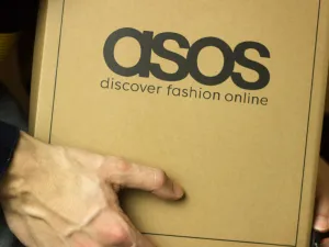 UK: Asos Acquires Arcadia's Topshop, Topman, Miss Selfridge for $363 Million