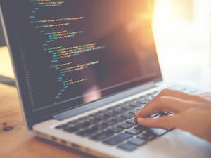 4 Middle Eastern Rising Coders Among Apple's Swift's Winners