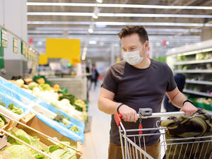 Retailers in the UAE are urging consumers to stay calm and refrain from bulk buying. (Shutterstock) UAE: Do People Need to Start Bulk Buying?