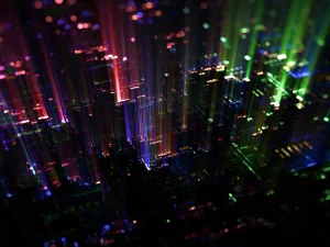 معدل نمو البيانات يرتفع في السعودية والإمارات ومصر خلال عام 2020 بسبب أزمة كوفيد-19 بحسب نتائج استبيان جديد 