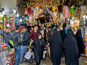 Inflation for staples, medicine and basic goods declined in August, according to the SCI’s Saturday statement, with 56.6 and 35.2 percent for food and non-food items, respectively.