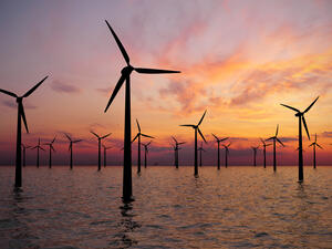 UK Aims At Powering All Houses by Offshore Wind Farms by 2030
