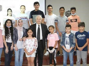 أبوغزاله يفتتح برنامج "المعلم الرقمي الصغير" التدريبي لليافعين