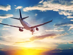 ME Travel Sector's Contribution to GDP Plummets 51 Percent In 2020