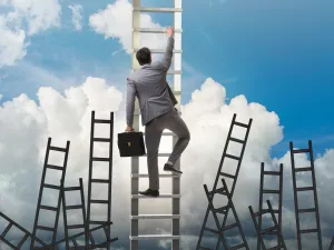 7 Things You Need to Start Doing to Get Ahead in Business Management