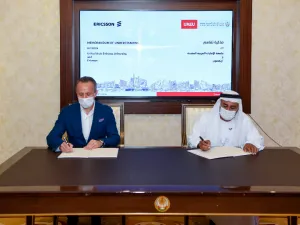 توقيع مذكرة تفاهم بين جامعة الإمارات العربية المتحدة وإريكسون في معرض جيتكس جلوبال لتطوير واختبار حالات استخدام القيادة الذاتية لشبكة الجيل الخامس  