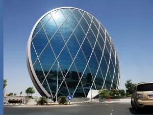 تحالف "الدار العقارية"-"القابضة" (ADQ) يقدم عرض شراء إجباري للاستحواذ على حصة أغلبية في "سوديك" بنسبة تصل إلى 90%