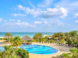 Danat Jebel Dhanna Resort,
