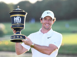 Rory McIlroy with the WGC-HSBC Champions trophy