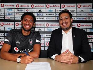 النني يوقع على عقد انتقاله لبيشكتاش