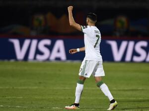 محرز يقود الجزائر للفوز