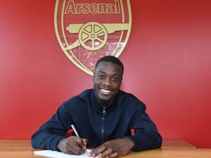 بيبي إلى آرسنال