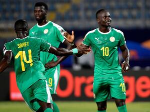 السنغال إلى ربع النهائي