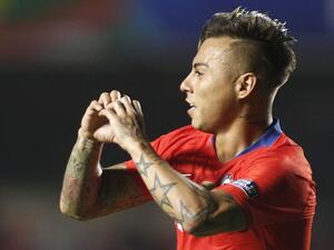 فارغاس يسجل مرتين ويقود تشيلي للفوز