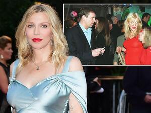 كورتيني لوف