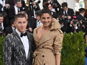 بريانكا شوبرا ونيك جوناس