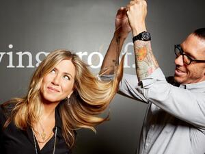 جينيفر أنيستون ومصفف شعرها