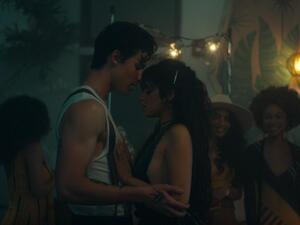 كاميلا كابيو وشون ميندز